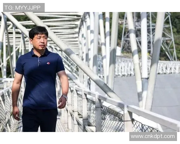 姜鹏与足球明星朋友们的友谊故事与精彩瞬间回顾