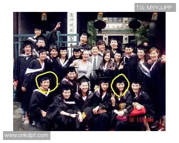 足球场上的传奇足迹模仿秀从青涩少年到明星球员的成长故事合集 足球场上的传奇足迹模仿秀从青涩少年到明星球员的成长故事合集